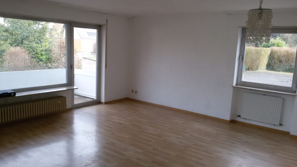 Helle 2-Zimmer- Wohnung in Homburg Nähe Uni und Studentenwohnheime