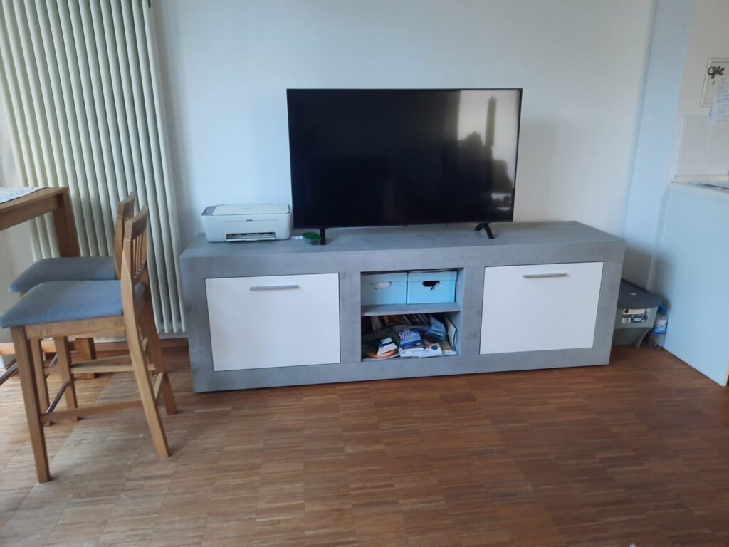 TV Sideboard Holz