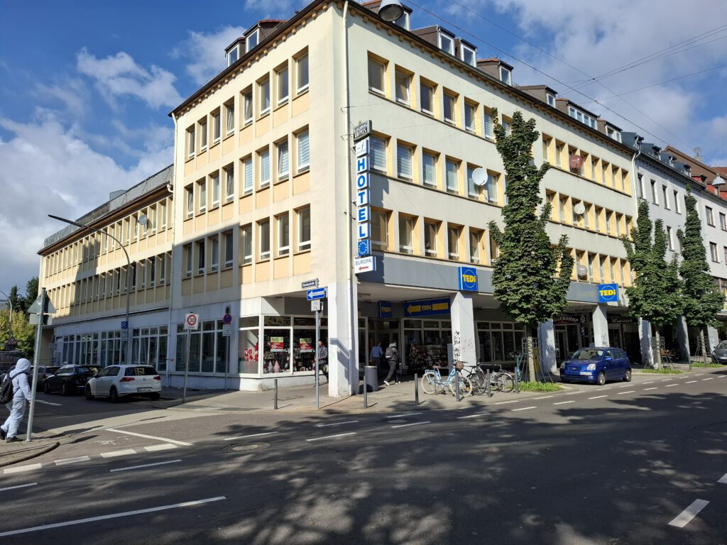 Wohnung für 3 WG in Alt Saarbrücken, Eisenbahnstr. 35
